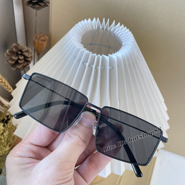 Balenciaga專櫃新款巴黎世家太陽鏡時尚男款開車墨鏡 BB0195S mmyj3671